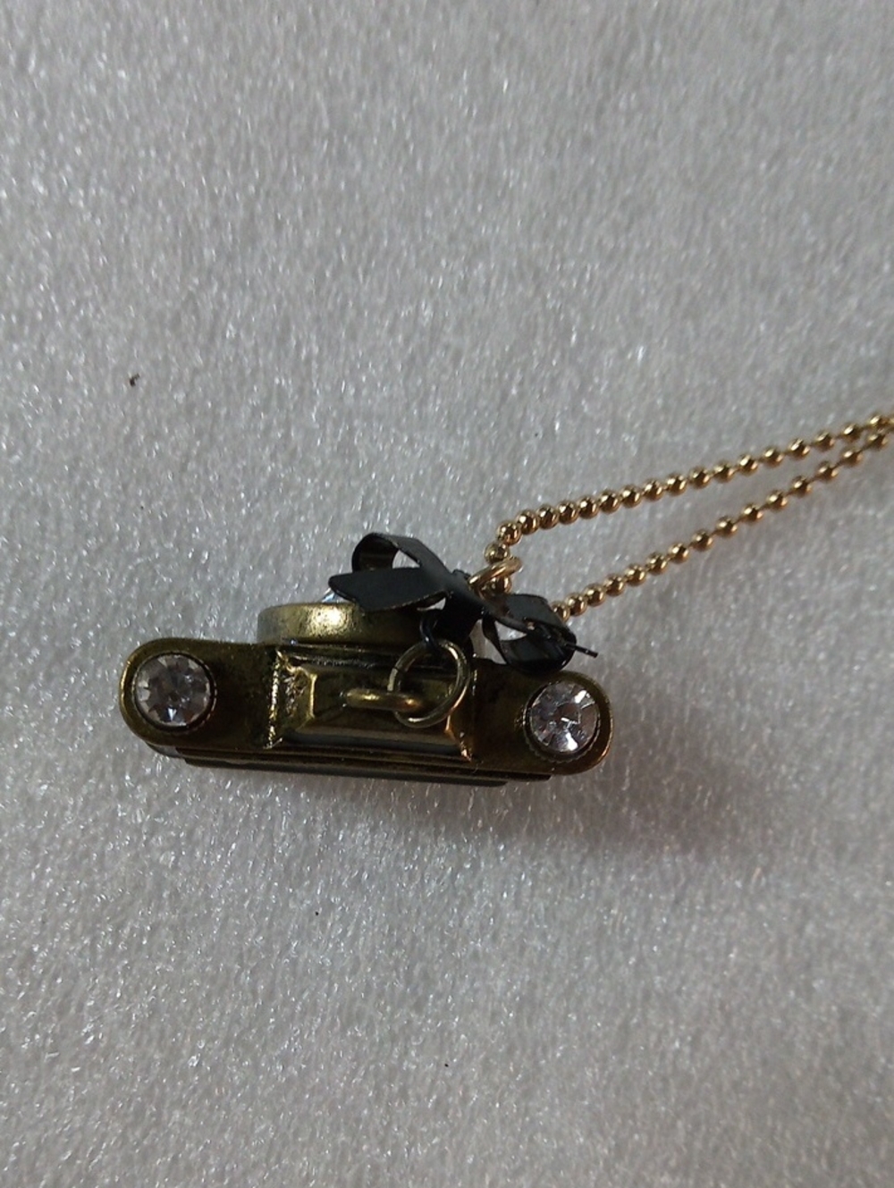 Betsy Johnson Camera Pendant Necklace #A489 - Picture 8 of 9